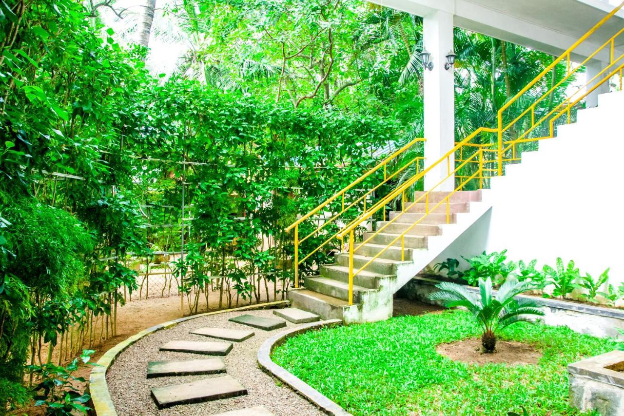 No Name Rest Hotel Unawatuna Exterior foto